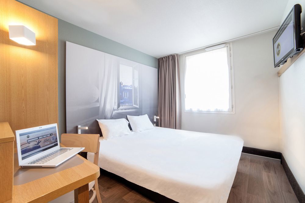 B&B Hotel Saint-Quentin Bagian luar foto