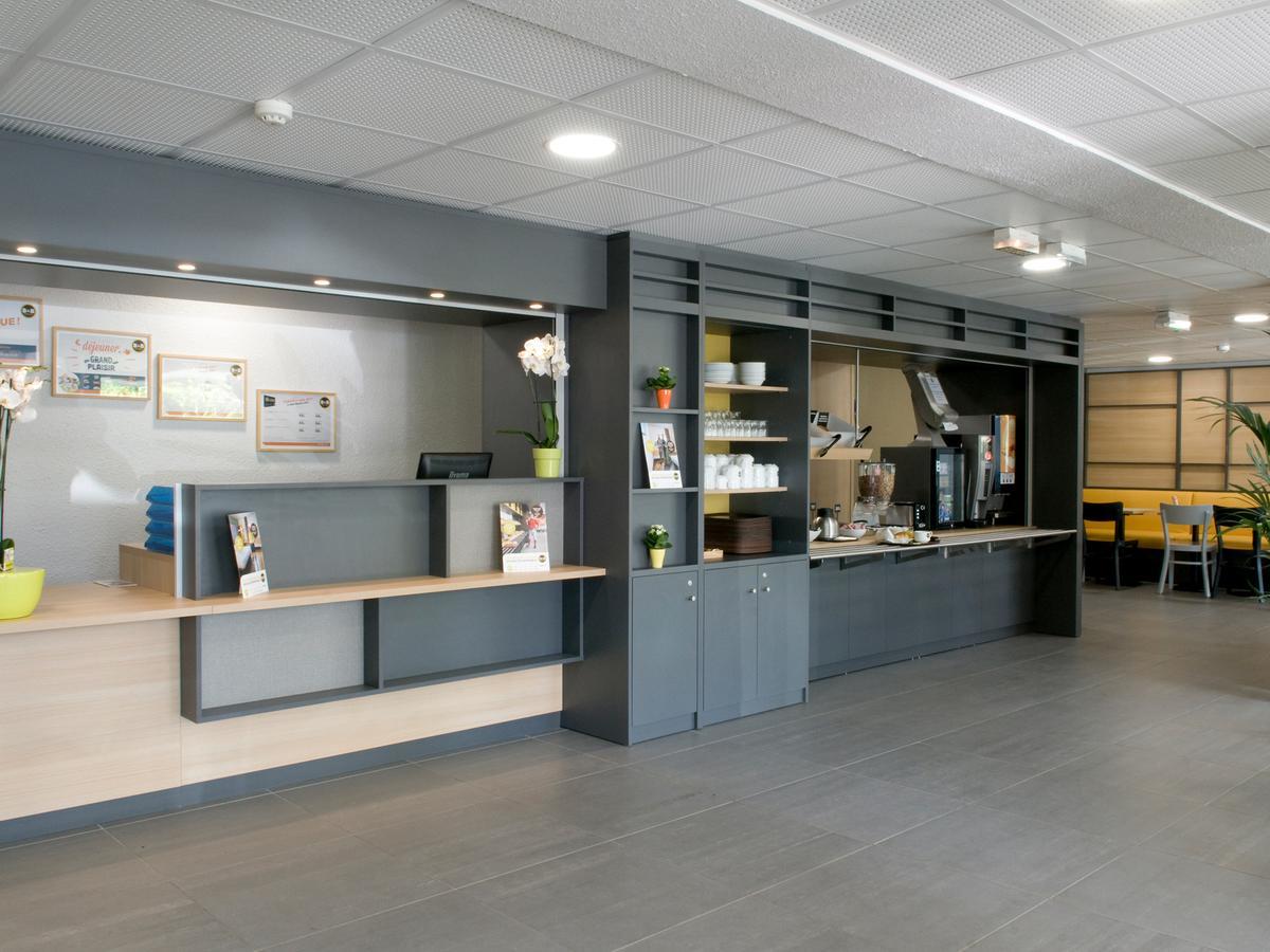 B&B Hotel Saint-Quentin Bagian luar foto